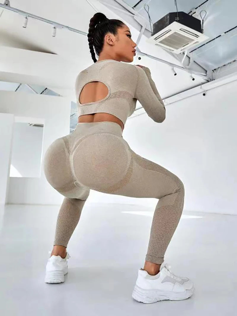 Exclusivité - Nouveaux ensembles Yoga Wear sans couture pour femmes, ensemble de sport, dos ajouré, manches longues, effet galbant sur les hanches, mode fitness