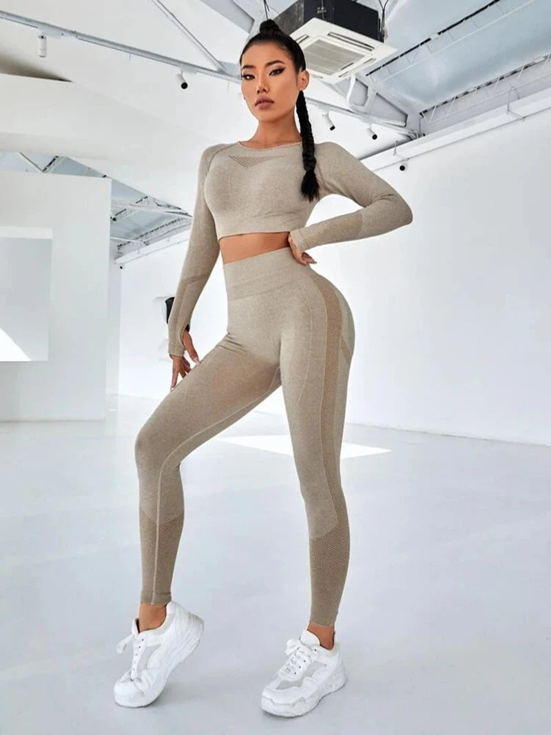 Exclusivité - Nouveaux ensembles Yoga Wear sans couture pour femmes, ensemble de sport, dos ajouré, manches longues, effet galbant sur les hanches, mode fitness