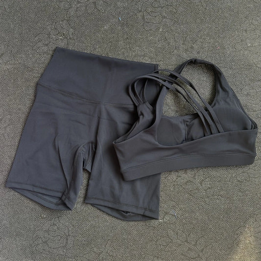 Solid Color Gym Yoga Set Short Legging Cross Back Shoulder Strap Sport Bra Tracksuit Women Suit Comprehensive Training Athletic
