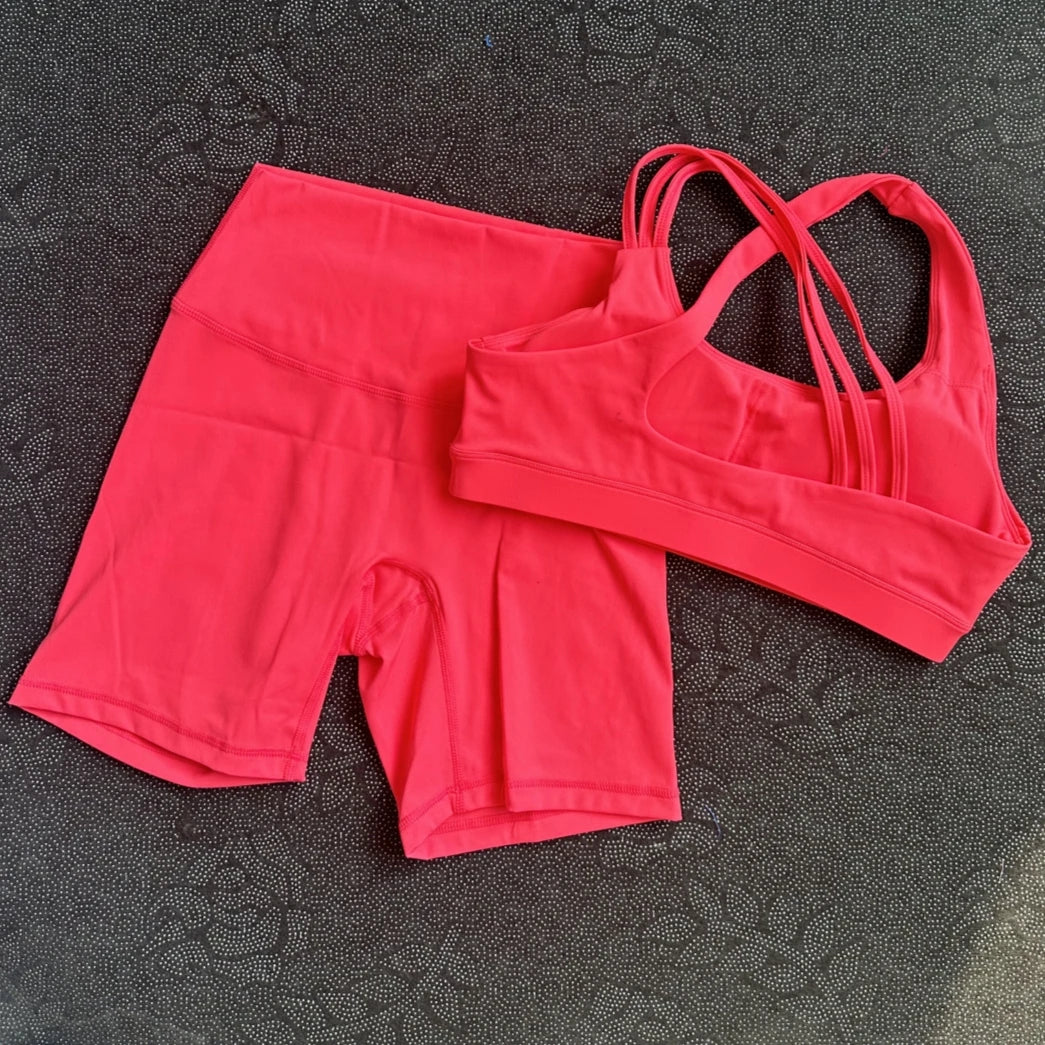 Solid Color Gym Yoga Set Short Legging Cross Back Shoulder Strap Sport Bra Tracksuit Women Suit Comprehensive Training Athletic