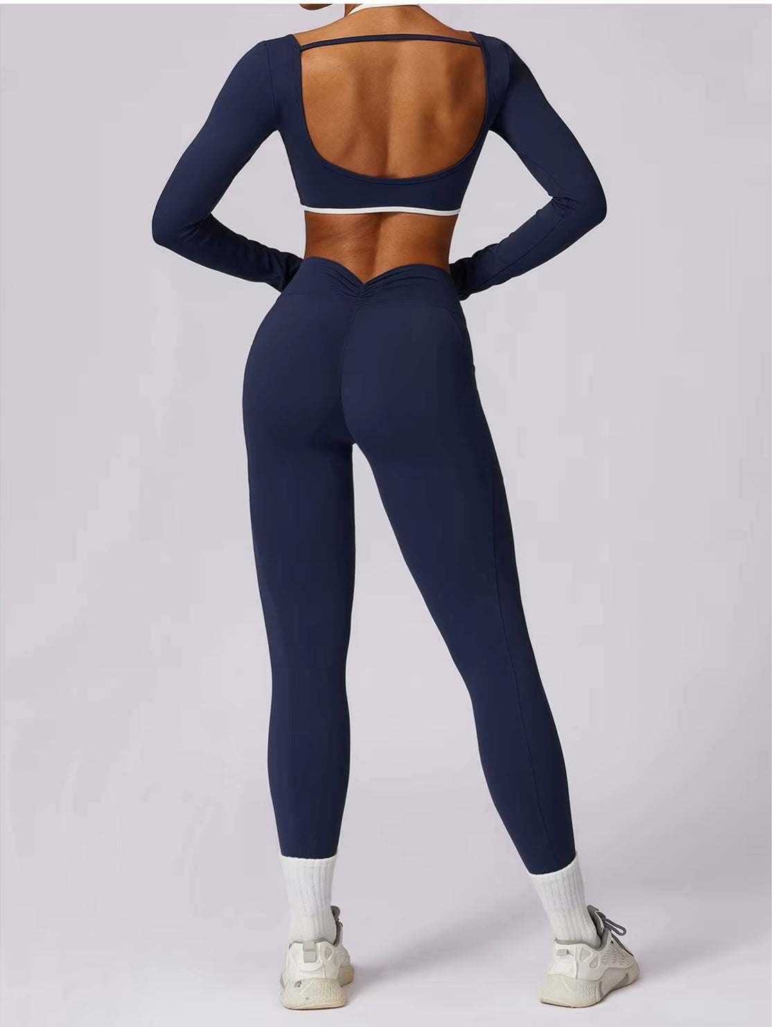 Ensemble de Yoga 2 pièces pour femmes, vêtements d'entraînement Push Up, vêtements de sport, Legging de gymnastique, soutien-gorge de Fitness, haut court, combinaisons de sport à manches longues