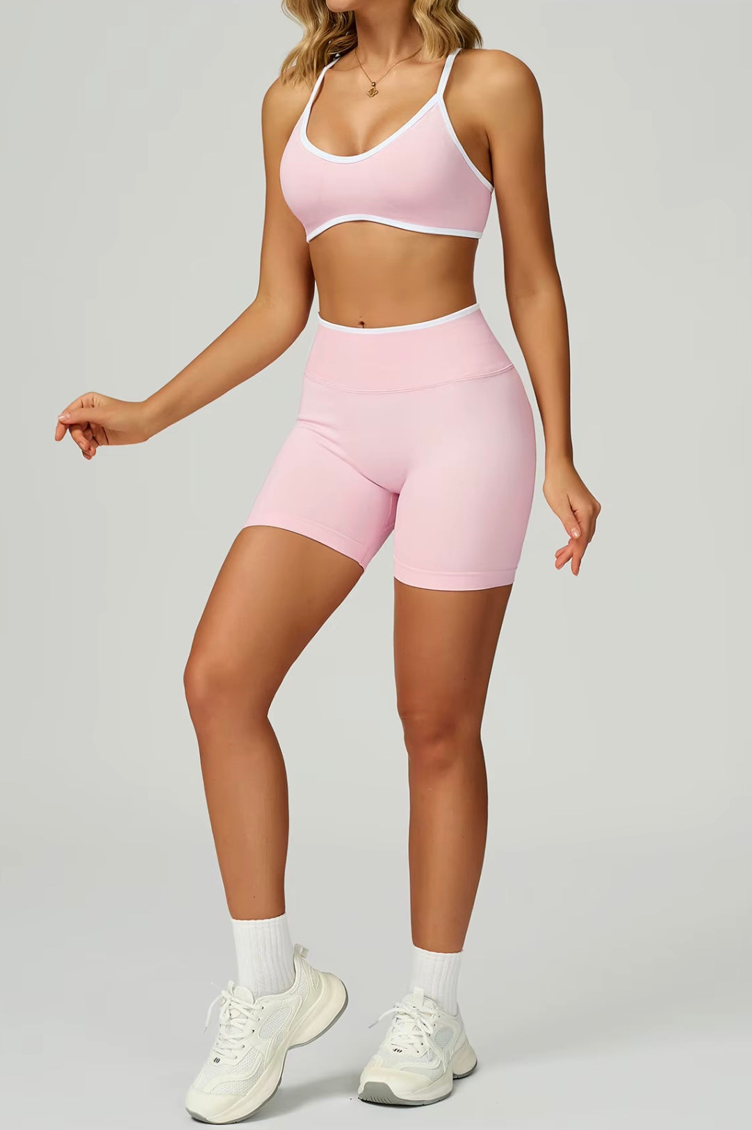 Soutien-gorge de sport sans couture pour femmes, col licou, soutien élevé, push-up, dos ouvert, vêtements de sport, débardeur, sous-vêtements de Fitness, brassière d'entraînement de Yoga