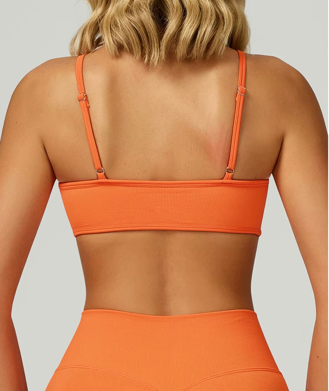 Soutien-gorge de sport sans couture pour femmes, col licou, soutien élevé, push-up, dos ouvert, vêtements de sport, débardeur, sous-vêtements de Fitness, brassière d'entraînement de Yoga