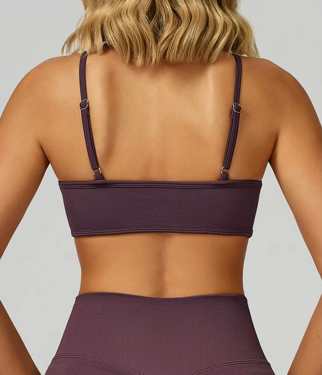 Soutien-gorge de sport sans couture pour femmes, col licou, soutien élevé, push-up, dos ouvert, vêtements de sport, débardeur, sous-vêtements de Fitness, brassière d'entraînement de Yoga