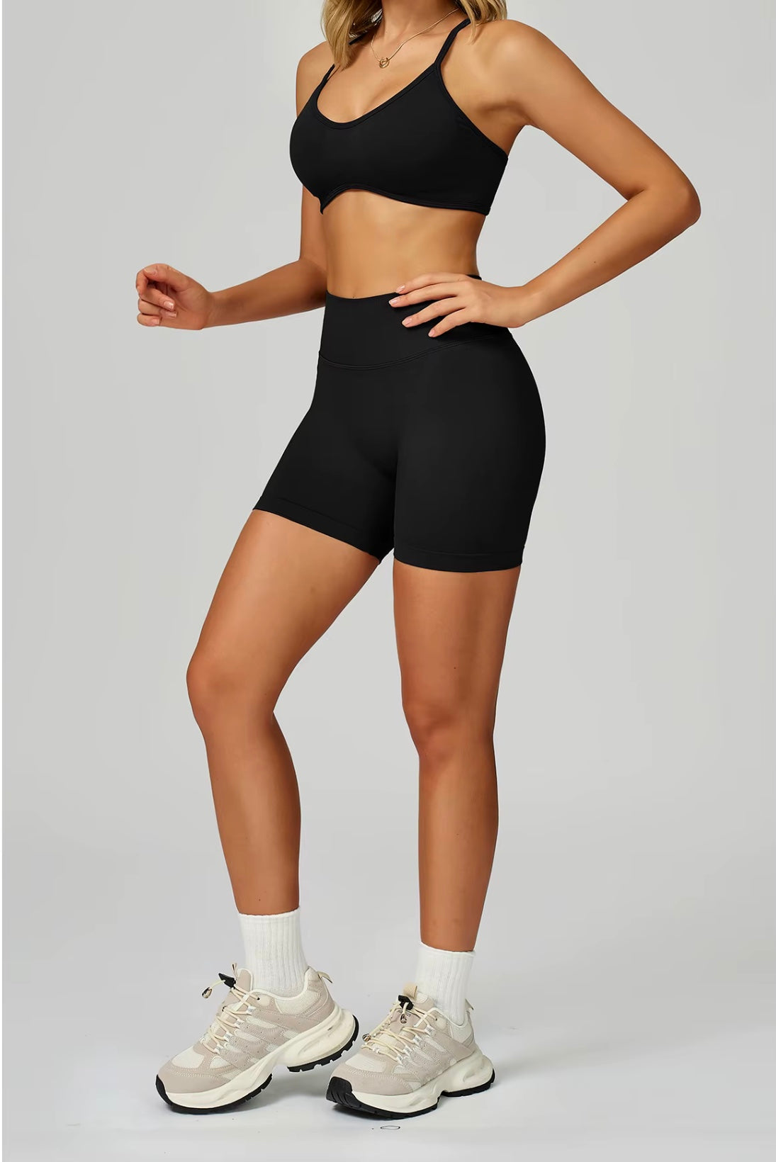 Soutien-gorge de sport sans couture pour femmes, col licou, soutien élevé, push-up, dos ouvert, vêtements de sport, débardeur, sous-vêtements de Fitness, brassière d'entraînement de Yoga