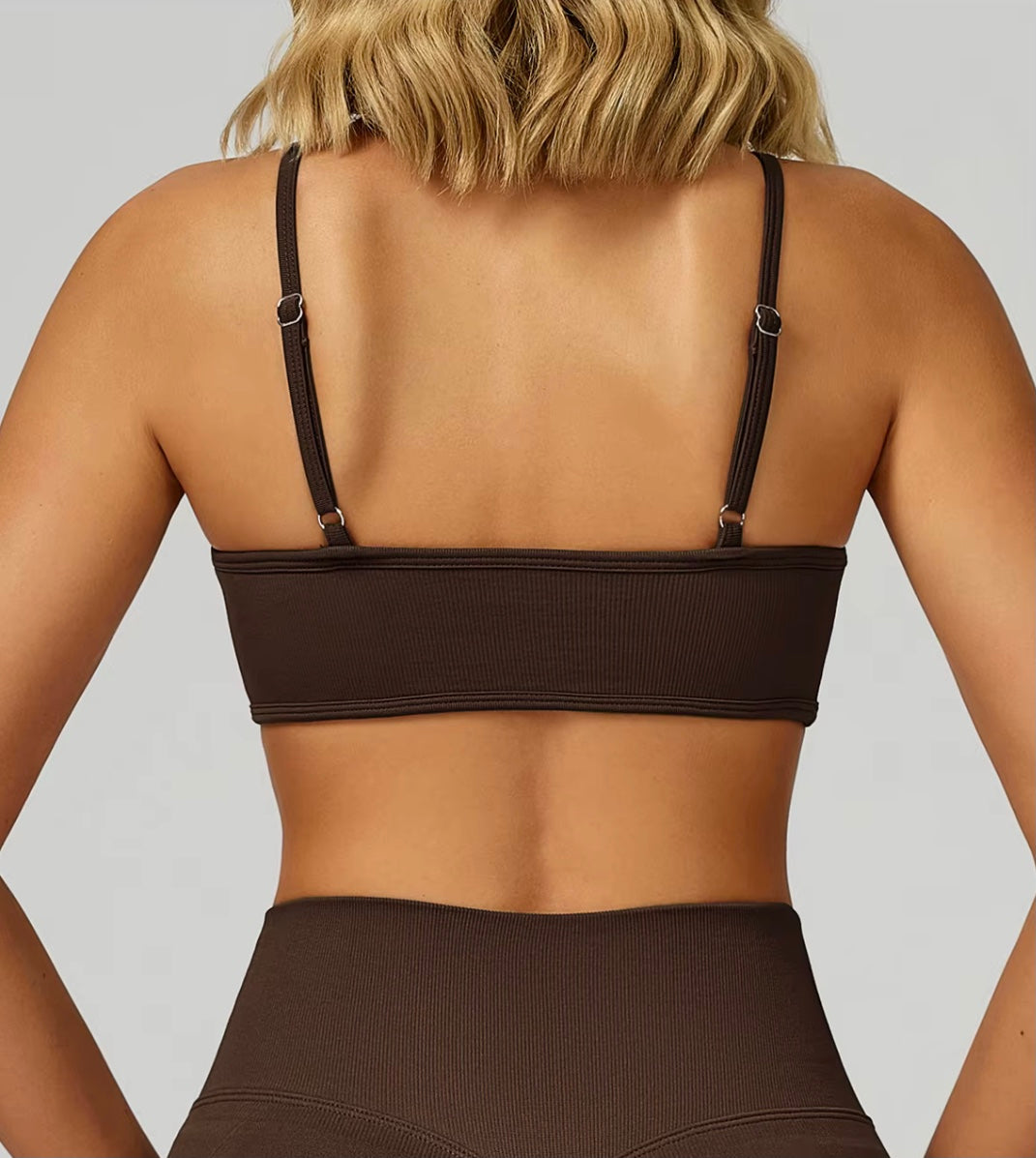 Soutien-gorge de sport sans couture pour femmes, col licou, soutien élevé, push-up, dos ouvert, vêtements de sport, débardeur, sous-vêtements de Fitness, brassière d'entraînement de Yoga